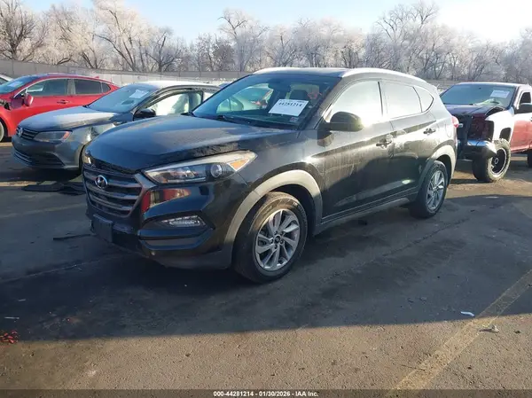 KM8J33A49GU094067 2016 HYUNDAI TUCSON - Image 2