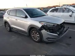 KM8J33A49GU108033 2016 HYUNDAI TUCSON