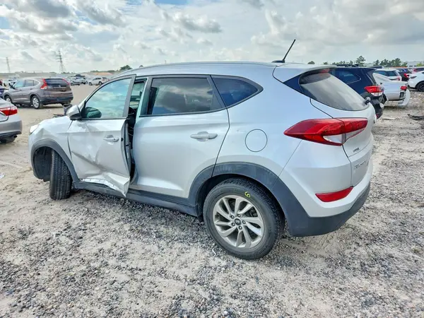 KM8J33A49GU113698 2016 HYUNDAI TUCSON - Image 2