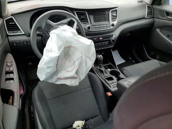KM8J33A49GU114253 2016 HYUNDAI TUCSON - Image 8