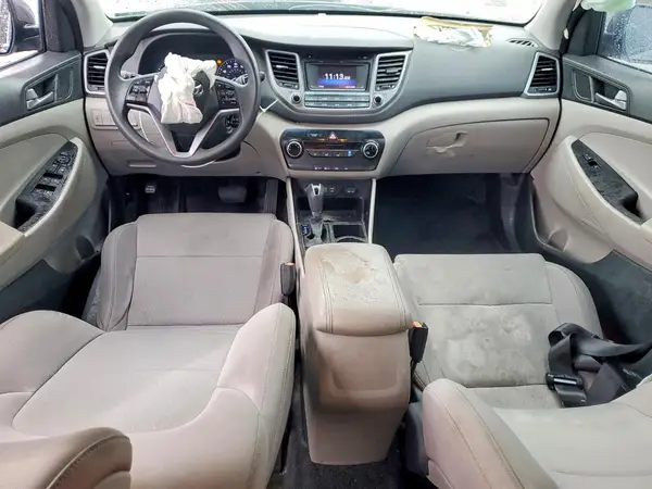 KM8J33A49GU120702 2016 HYUNDAI TUCSON - Image 8