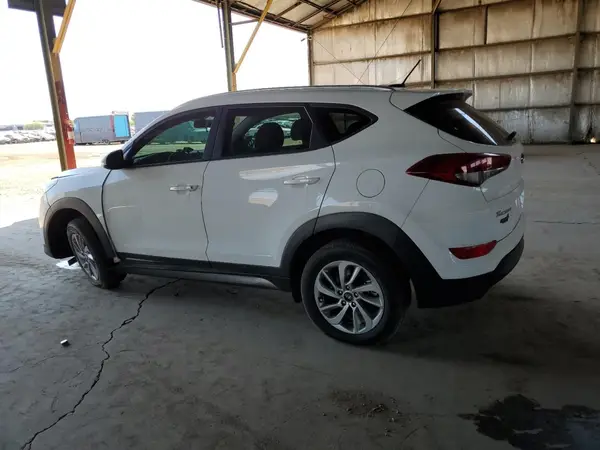 KM8J33A49GU135278 2016 HYUNDAI TUCSON - Image 2