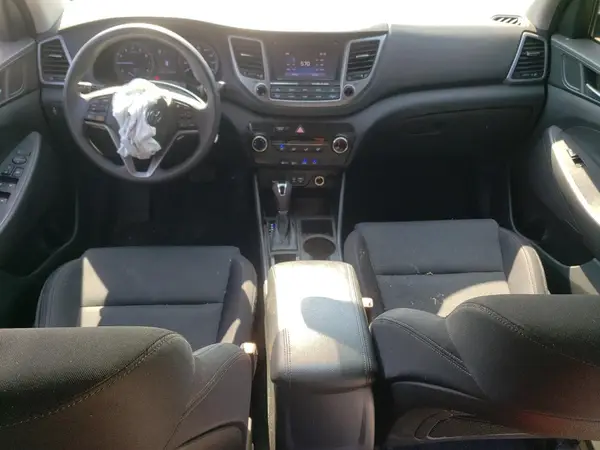 KM8J33A49GU135653 2016 HYUNDAI TUCSON - Image 8