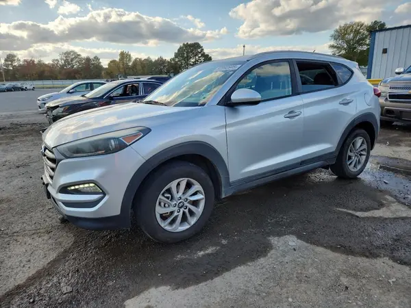 KM8J33A49GU137967 2016 HYUNDAI TUCSON - Image 1