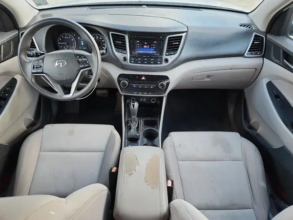 KM8J33A49GU137967 2016 HYUNDAI TUCSON - Image 8