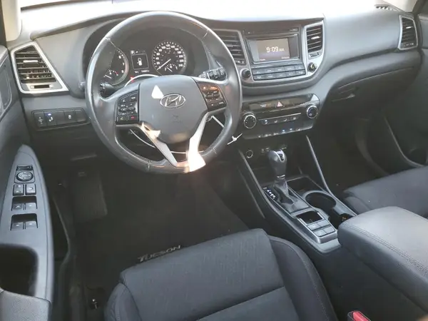 KM8J33A49GU155952 2016 HYUNDAI TUCSON - Image 8