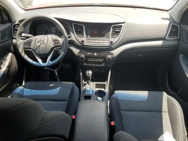 KM8J33A49GU158365 2016 HYUNDAI TUCSON - Image 8