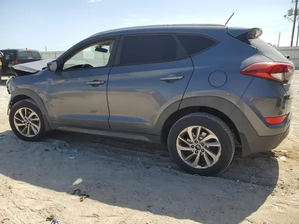 KM8J33A49GU186523 2016 HYUNDAI TUCSON - Image 2