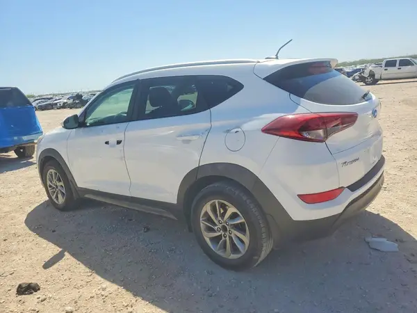 KM8J33A49GU197666 2016 HYUNDAI TUCSON - Image 2