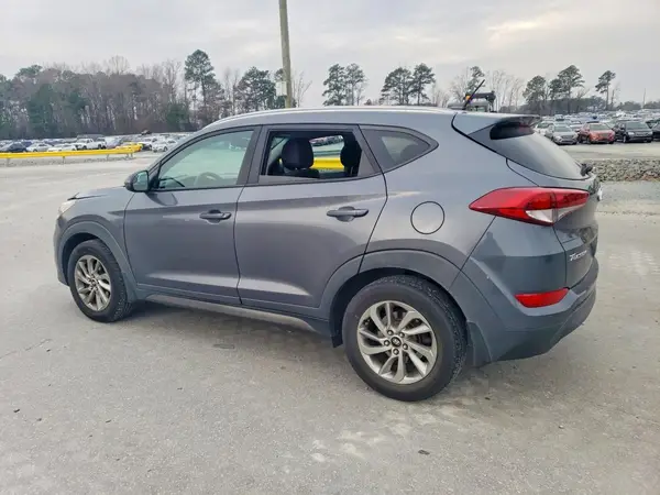 KM8J33A49GU199692 2016 HYUNDAI TUCSON - Image 2