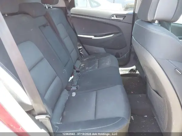 KM8J33A49GU215678 2016 HYUNDAI TUCSON - Image 8
