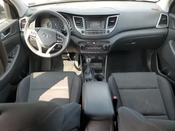 KM8J33A49GU221058 2016 HYUNDAI TUCSON - Image 8