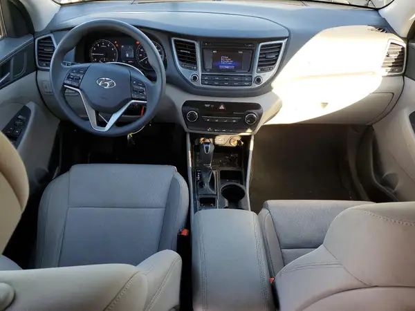 KM8J33A49GU240550 2016 HYUNDAI TUCSON - Image 8
