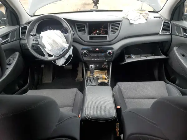 KM8J33A49HU265191 2017 HYUNDAI TUCSON - Image 8