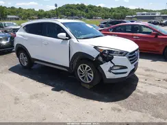 KM8J33A49HU278216 2017 HYUNDAI TUCSON