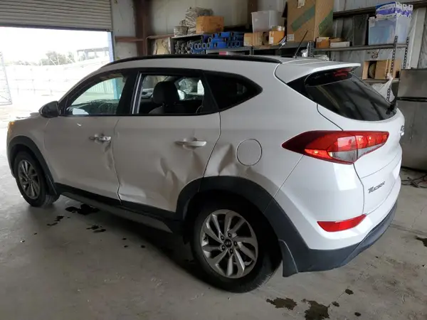 KM8J33A49HU281908 2017 HYUNDAI TUCSON - Image 2