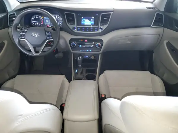 KM8J33A49HU281908 2017 HYUNDAI TUCSON - Image 8