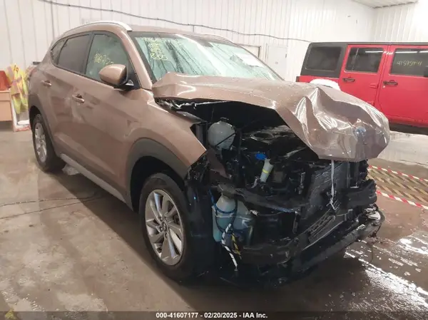 KM8J33A49HU332341 2017 HYUNDAI TUCSON - Image 1