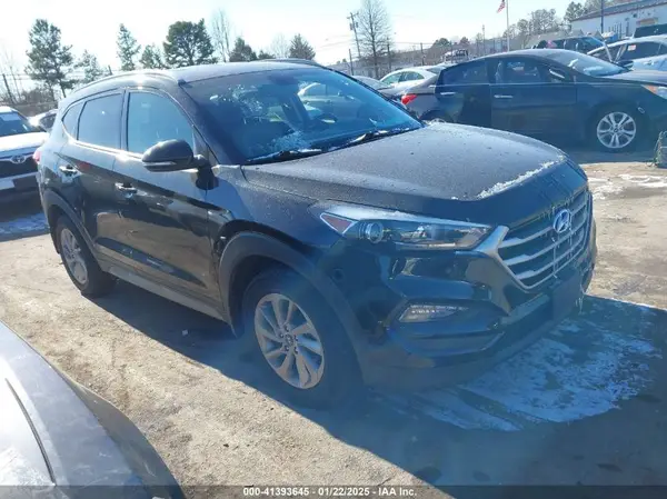 KM8J33A49HU381233 2017 HYUNDAI TUCSON - Image 1