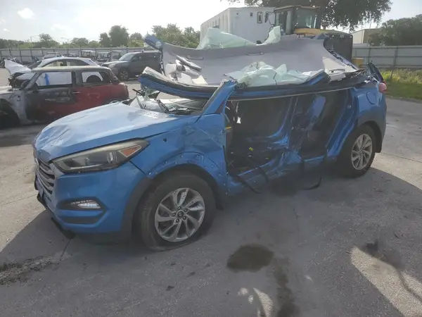 KM8J33A49HU409029 2017 HYUNDAI TUCSON - Image 1