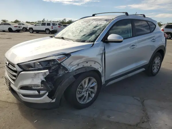 KM8J33A49HU409757 2017 HYUNDAI TUCSON - Image 1