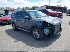 KM8J33A49HU447540 2017 HYUNDAI TUCSON