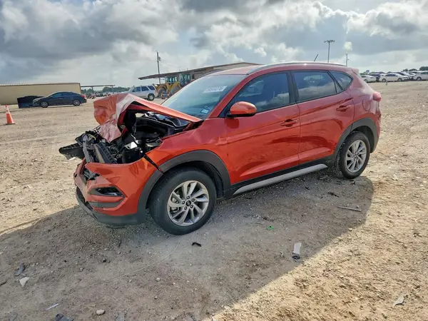 KM8J33A49HU465147 2017 HYUNDAI TUCSON - Image 1