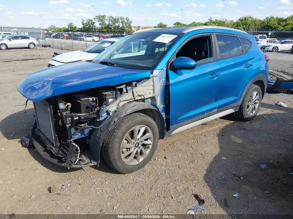 KM8J33A49HU465391 2017 HYUNDAI TUCSON - Image 2
