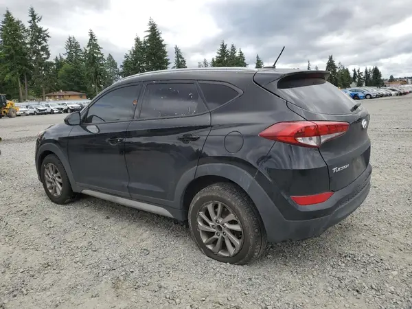 KM8J33A49HU469022 2017 HYUNDAI TUCSON - Image 2