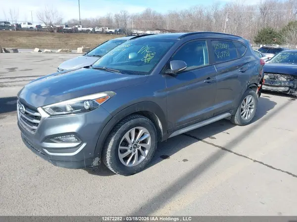 KM8J33A49HU477931 2017 HYUNDAI TUCSON - Image 2