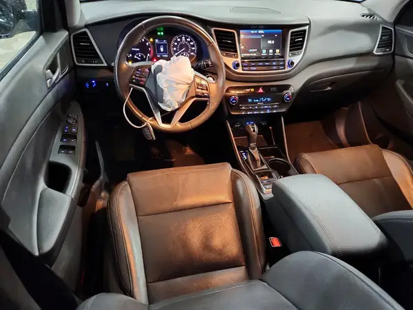 KM8J33A49HU478397 2017 HYUNDAI TUCSON - Image 8