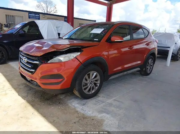 KM8J33A49HU513312 2017 HYUNDAI TUCSON - Image 2