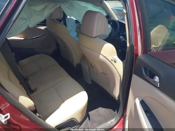 KM8J33A49JU597363 2018 HYUNDAI TUCSON - Image 8