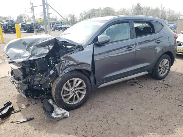 KM8J33A49JU600181 2018 HYUNDAI TUCSON - Image 1