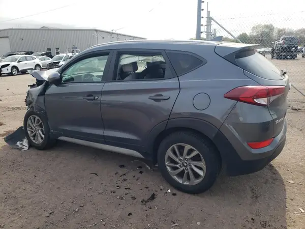 KM8J33A49JU600181 2018 HYUNDAI TUCSON - Image 2