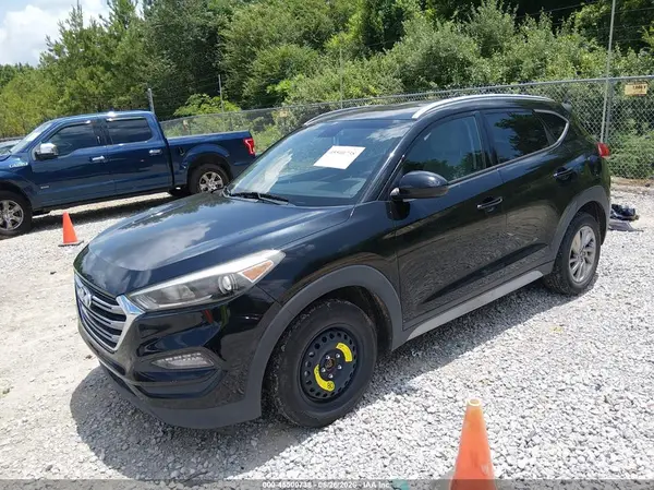 KM8J33A49JU608961 2018 HYUNDAI TUCSON - Image 2