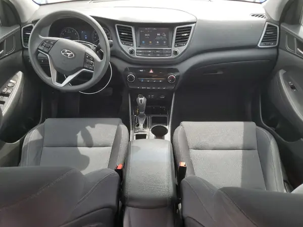KM8J33A49JU617613 2018 HYUNDAI TUCSON - Image 8