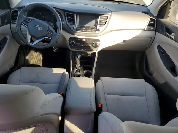 KM8J33A49JU618664 2018 HYUNDAI TUCSON - Image 8