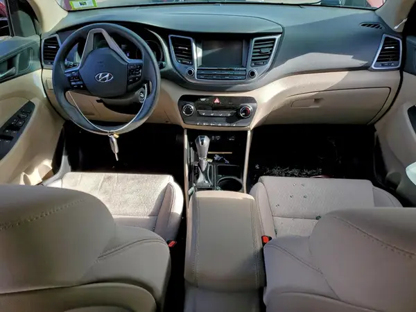KM8J33A49JU619913 2018 HYUNDAI TUCSON - Image 8