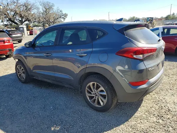 KM8J33A49JU624867 2018 HYUNDAI TUCSON - Image 2