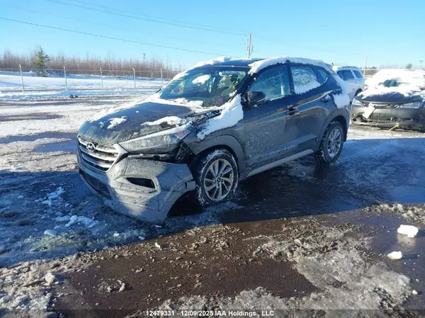 KM8J33A49JU627803 2018 HYUNDAI TUCSON - Image 2