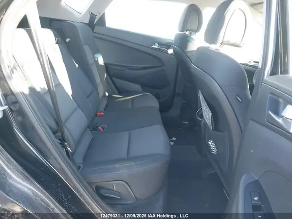 KM8J33A49JU627803 2018 HYUNDAI TUCSON - Image 8