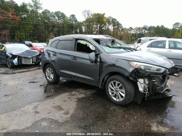 KM8J33A49JU640129 2018 HYUNDAI TUCSON - Image 1