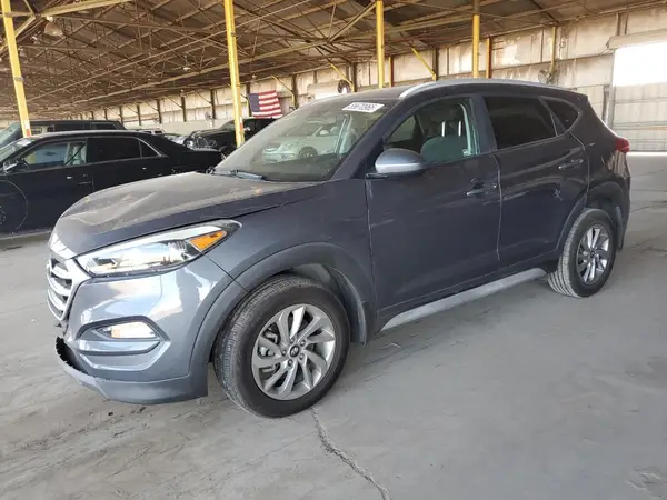 KM8J33A49JU645900 2018 HYUNDAI TUCSON - Image 1
