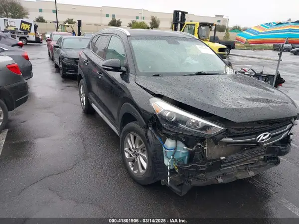 KM8J33A49JU651714 2018 HYUNDAI TUCSON - Image 1