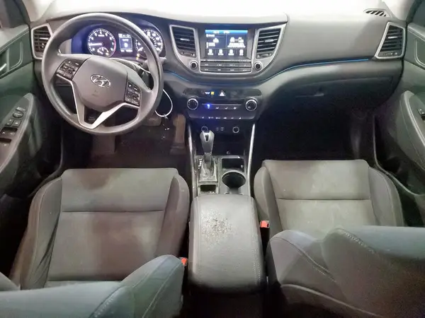 KM8J33A49JU665001 2018 HYUNDAI TUCSON - Image 8