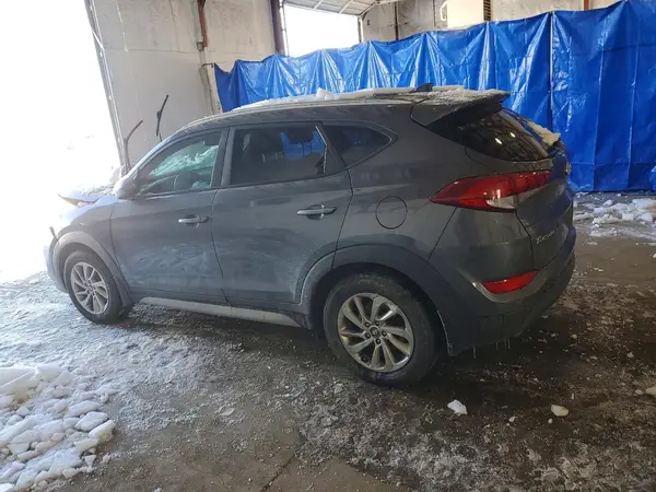 KM8J33A49JU668531 2018 HYUNDAI TUCSON - Image 2