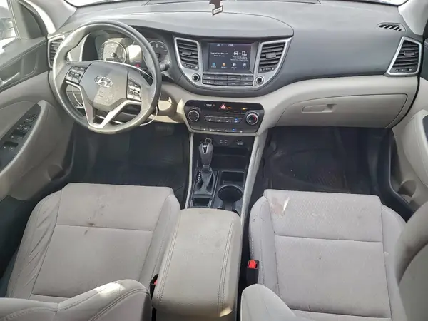 KM8J33A49JU678184 2018 HYUNDAI TUCSON - Image 8