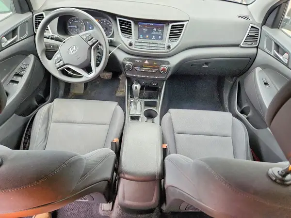 KM8J33A49JU688522 2018 HYUNDAI TUCSON - Image 8