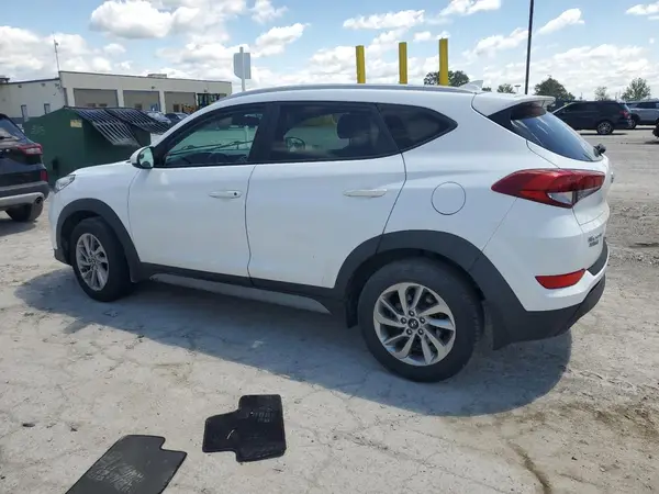 KM8J33A49JU691792 2018 HYUNDAI TUCSON - Image 2